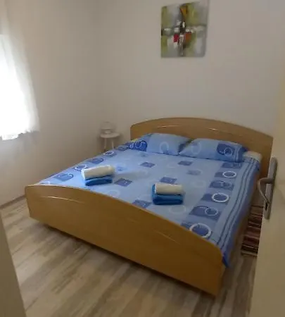 Apartment Loni